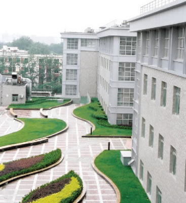 北京大学医院病房楼顶花园