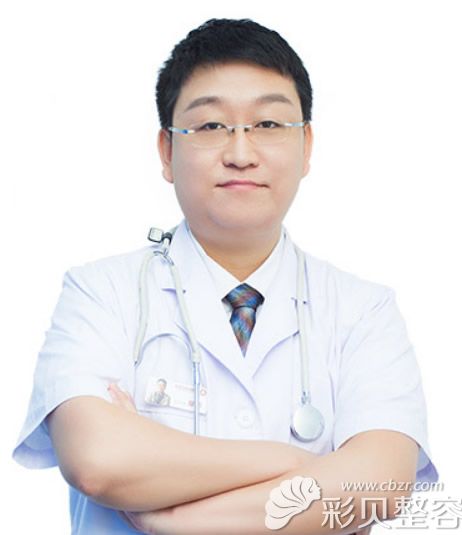 深圳江南春天医疗美容医院整形外科主任李钢