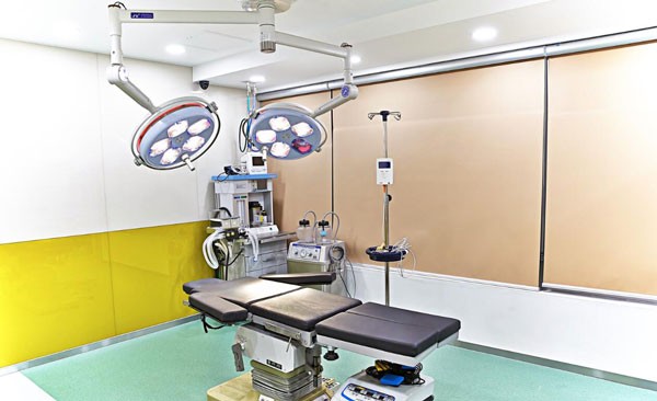 韩国LARED莱虹整形外科医院手术室