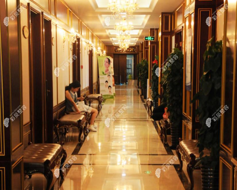 北京京城皮肤医院医院走廊