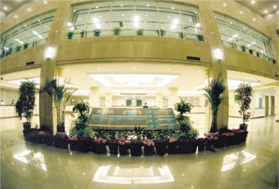 北京大学医院第二住院部出入院大厅