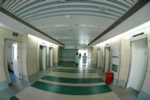 北京中日友好医院整形外科电梯厅