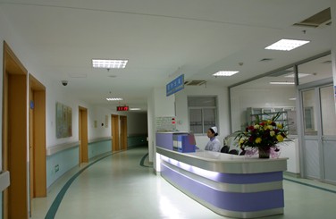 石家庄白求恩和平医院整形美容中心医院大厅一角