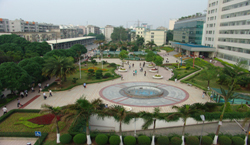 广西医科大学附属医院整形美容外科秀丽的花园广场