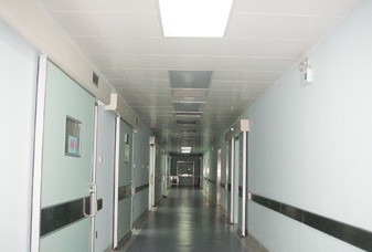 湖南省中医药研究院附属医院医疗美容科宽敞的走廊
