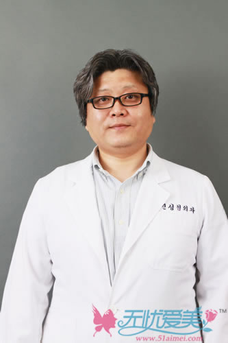 韩国原辰整形医院金荣敏医生