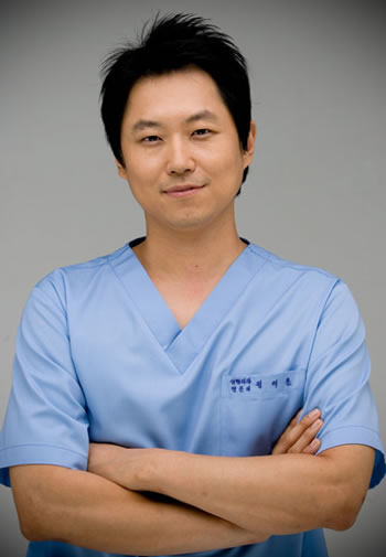 郑载勋 韩国rex整形外科医院整形医生