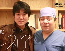 韩国高兰得整形外科医院演员Yun Je Mun与高兰得整形外科徐逸笵院长合影