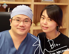 韩国高兰得整形外科医院演员Choe Han Bit与高兰得整形外科柳相旭院长合影