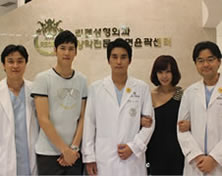 韩国丽珍整形医院M.net游在都市节目组成员来访韩国丽珍整形医院