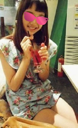 术后6个月，做完手术后，不仅外貌变了，自己性格也开朗了不少

有自信了，自己的梦想也能够实现，较近准备留学，走访亲戚，奶奶不认得了。