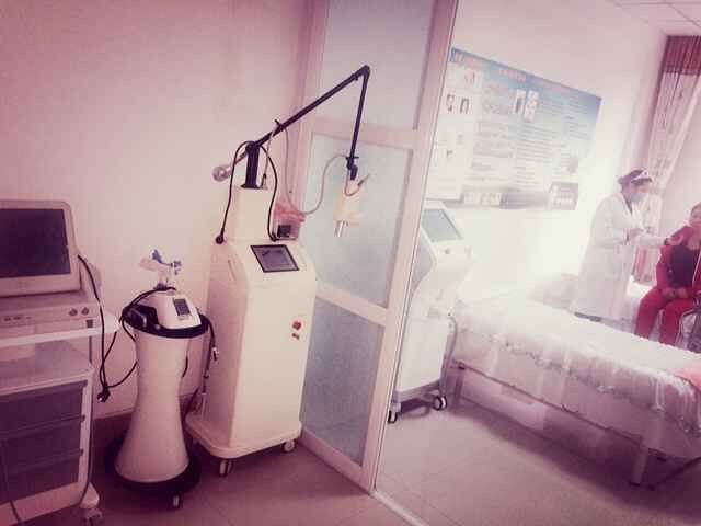 呼和浩特华美医疗美容诊所激光美肤室