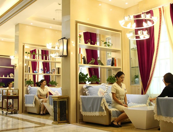 乌鲁木齐黎美整形美容门诊部医院大厅