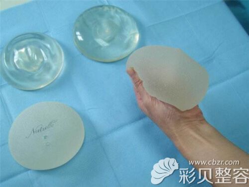 上海玫瑰张东旭开课:假体丰胸材料特点以及术后效果如何