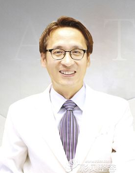 韩国ARTLINE皮肤科整形医院代表院长金正奭