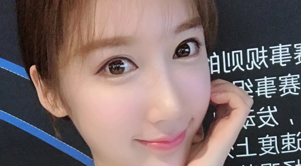 亲身经历后才知道大连爱德丽格整形刘志刚修复眼睛有多好