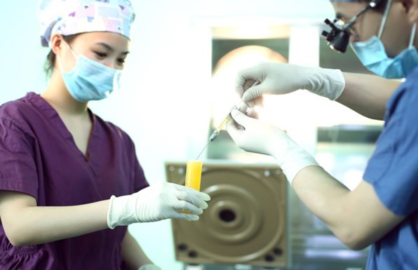 北京圣嘉新医疗美容医院手术中