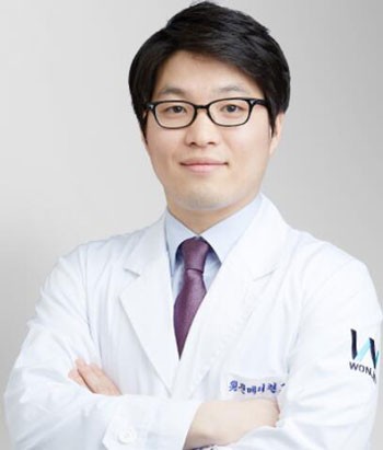 催郑勋 韩国原辰整形外科医院