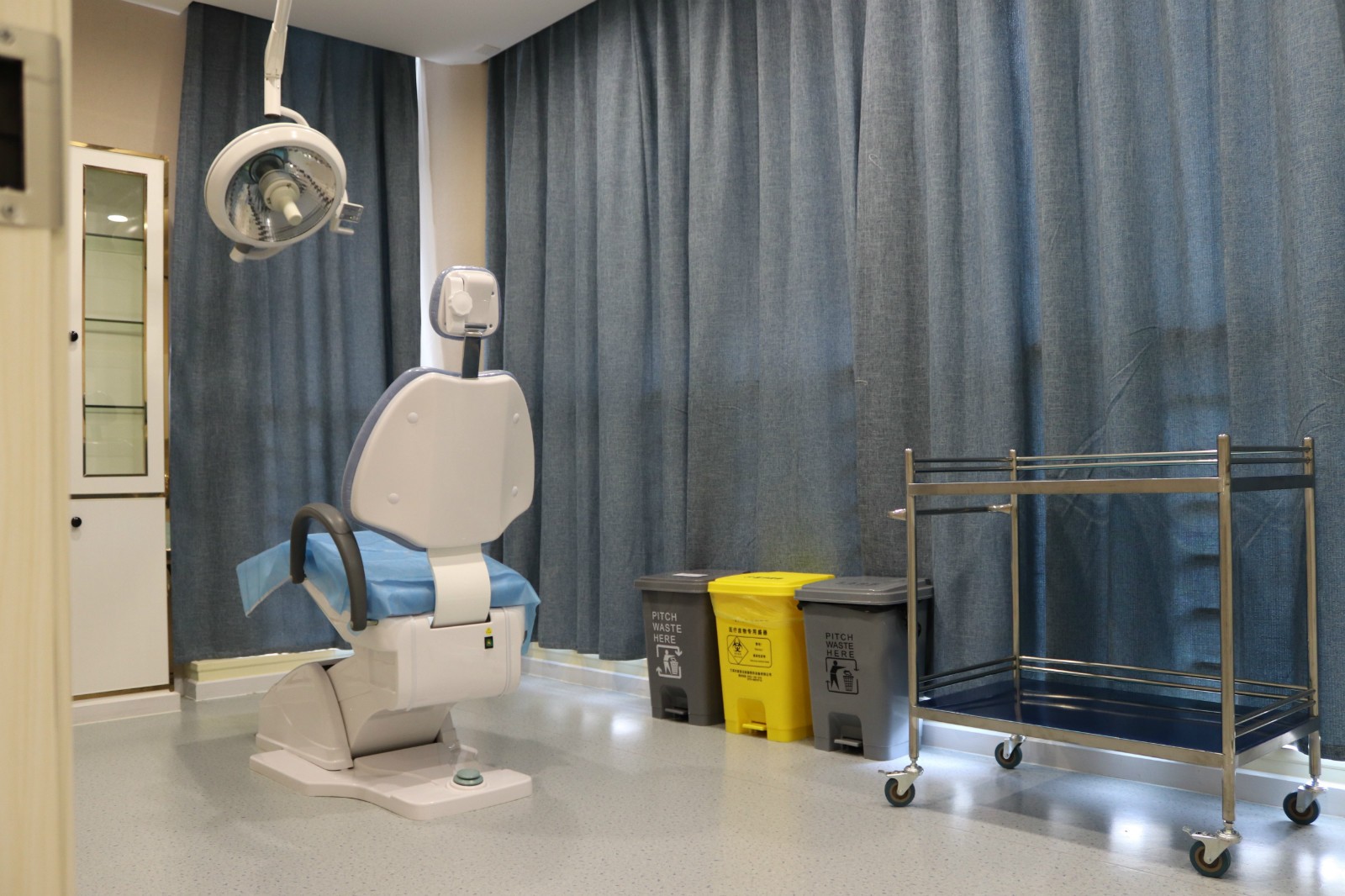 重庆郑荃丽格医疗美容门诊部治疗室