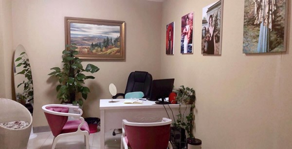 贵阳丽都医疗美容医院咨询室环境图