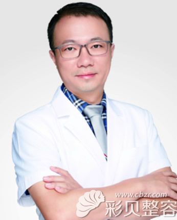南京瑧颜医疗美容诊所有名的整形医生侯范金