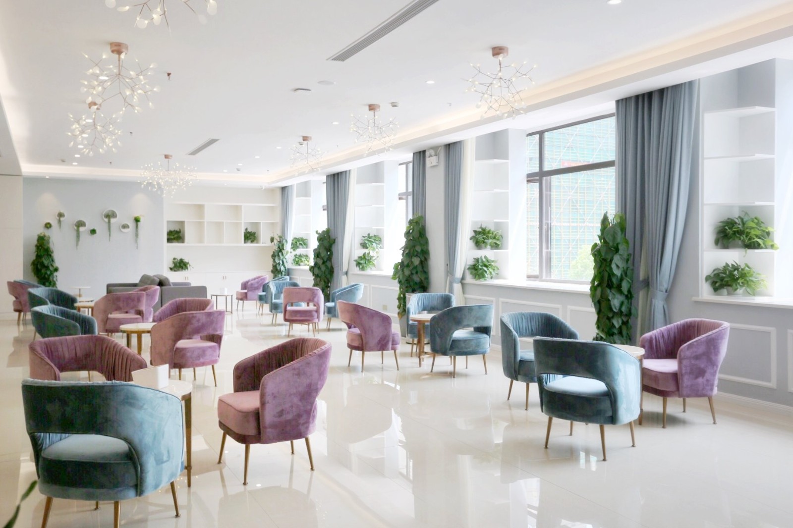 金华令颜综合门诊部医院大厅