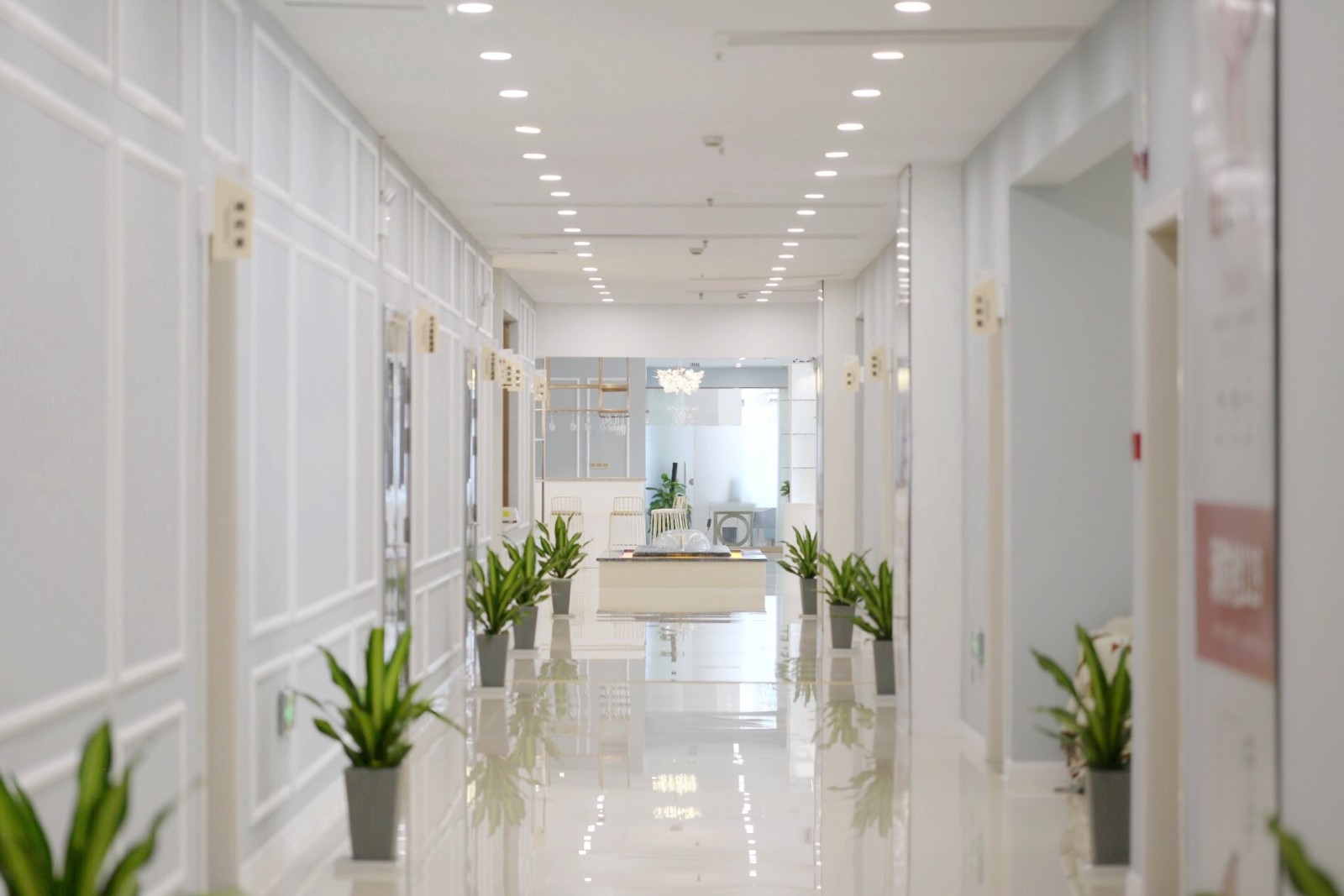 金华令颜综合门诊部医院病房通道