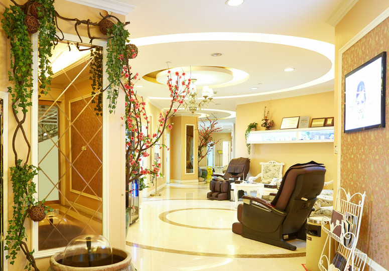 潍坊华美医疗美容医院院内大厅