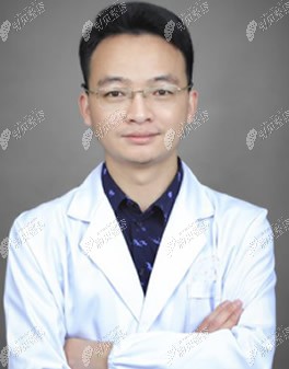 昆明拉雅整形美容外科主任杨双辉