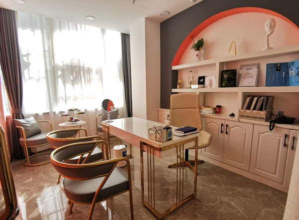 长春麦西美嘉医疗美容门诊部面诊室