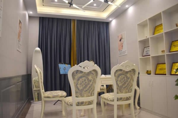 荆州华美医疗美容门诊部咨询室
