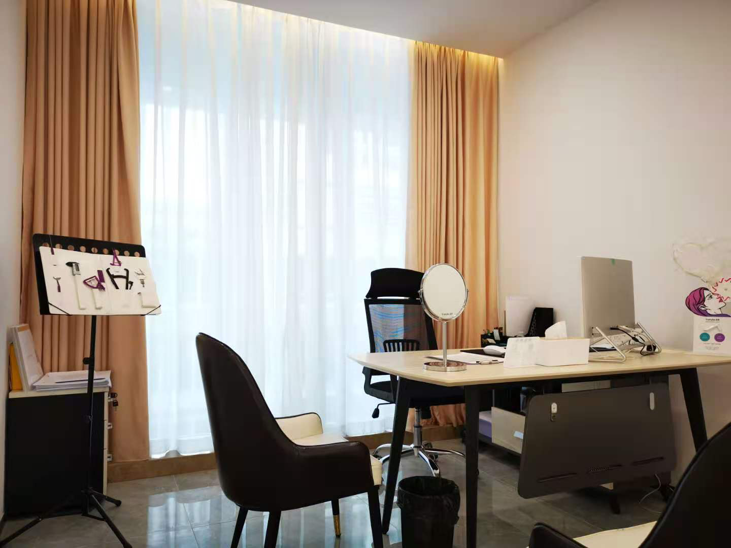 成都美辰星耀医疗美容门诊部面诊室