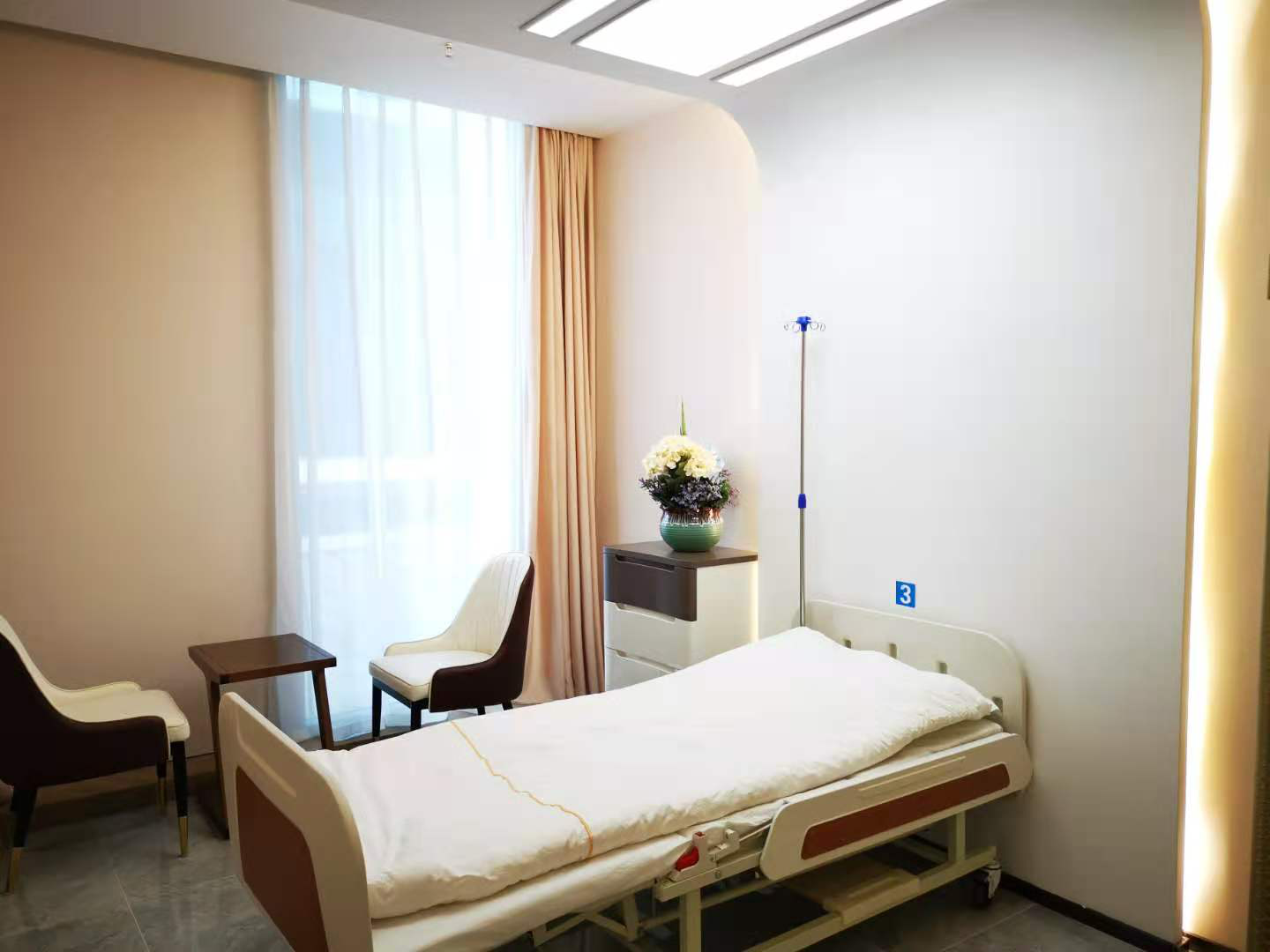 成都美辰星耀医疗美容门诊部病房