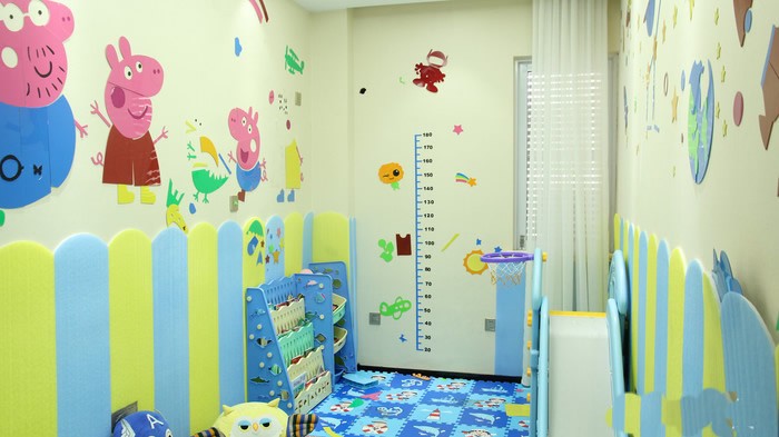 常州金铂利口腔门诊部儿童游乐区