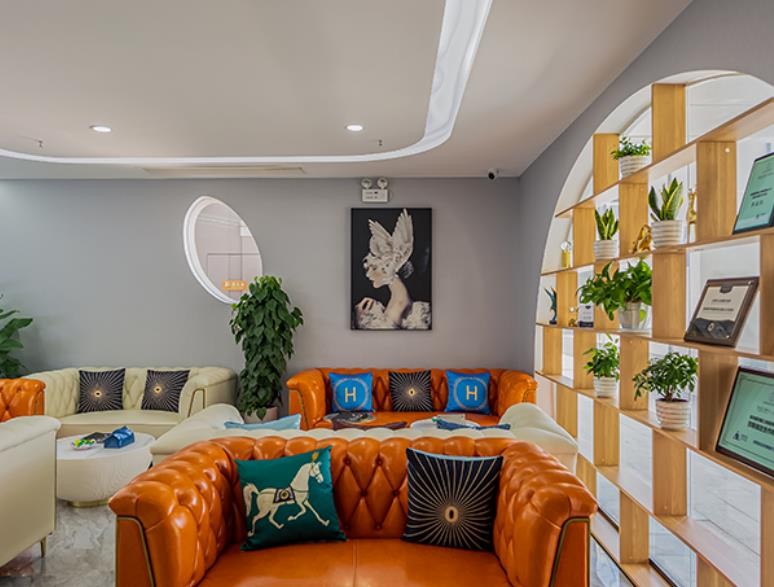 合肥吴氏佳美医疗美容门诊部休息区