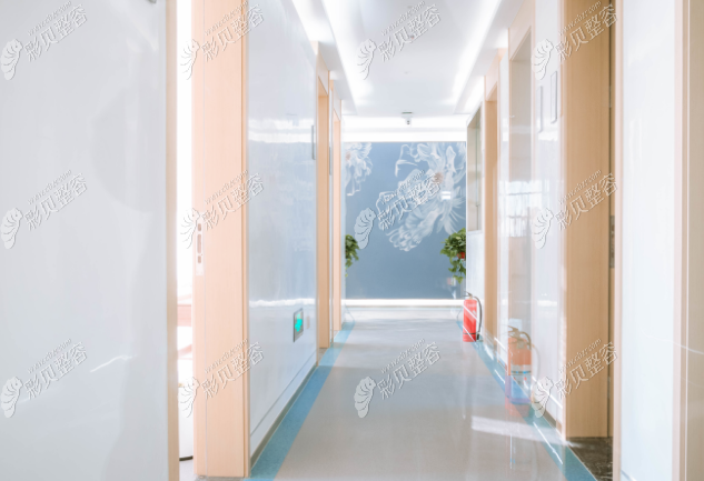 惠珈美医疗美容诊所走廊
