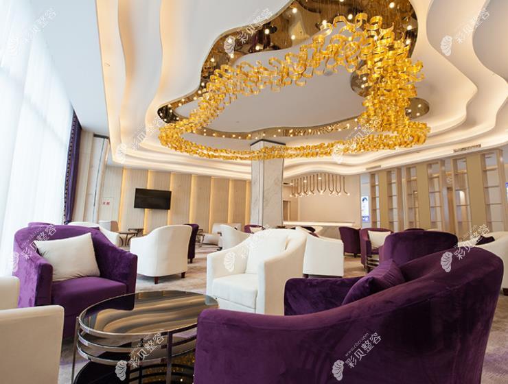 武汉美莱医疗美容医院休息区