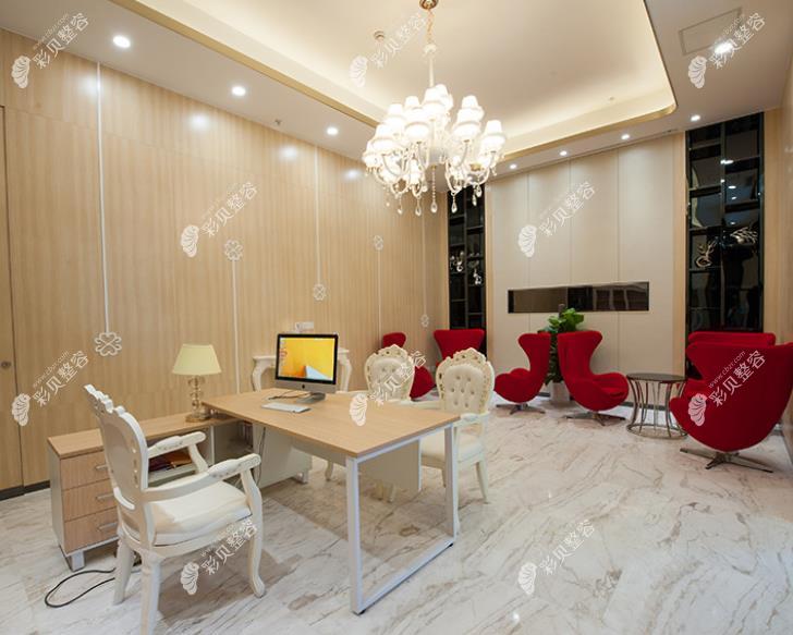 武汉美莱医疗美容医院咨询室