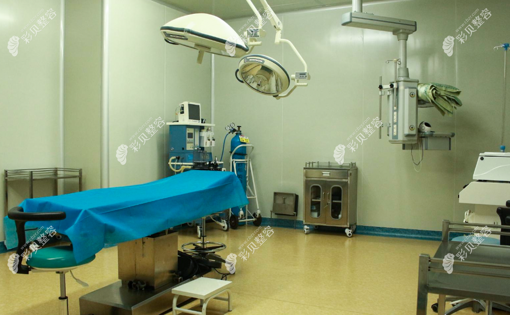 广元朗睿整形美容医院手术室