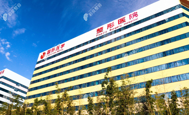 西安国医师俊莉医生鼻修复技术靠谱吗