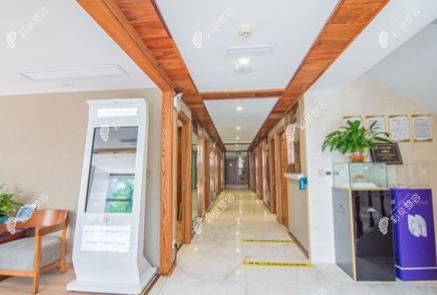 贵阳塔尖医疗美容医院医院走廊