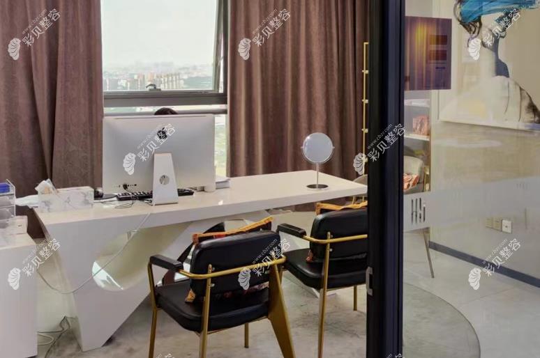 东莞美天美医疗美容门诊部面诊室